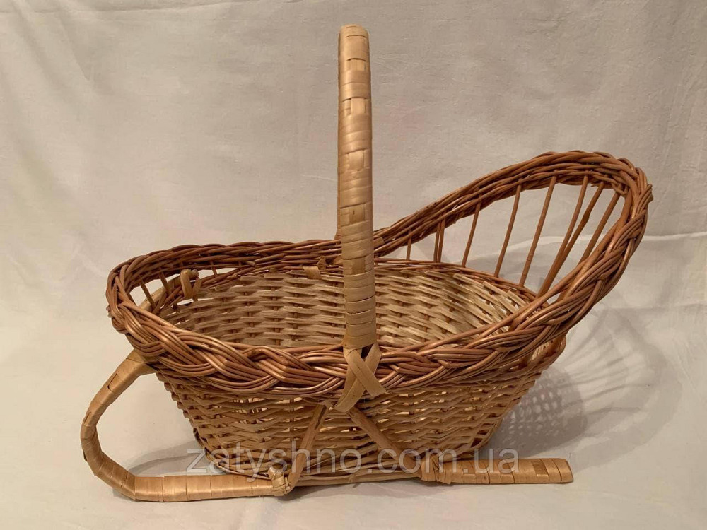 Корзина плетеная в форме санок с ручкой на подарки Киев - изображение 7