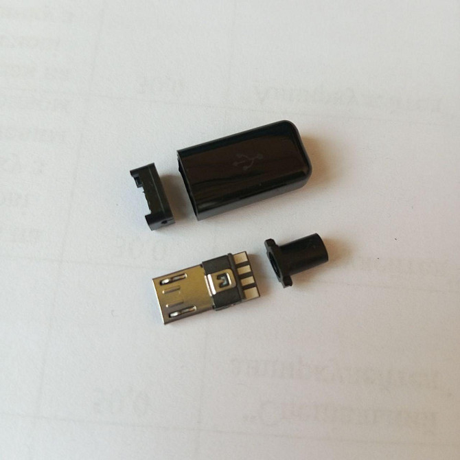 Штекер micro USB 5pin, под шнур, бакелит, чёрный Полтава - изображение 1