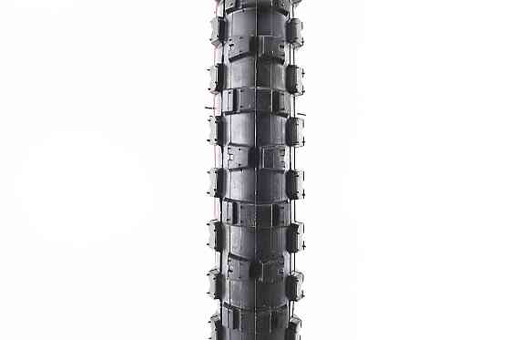 Шина 26"x1,95 (54-559) шипована з червоною смугою SV213 Киев