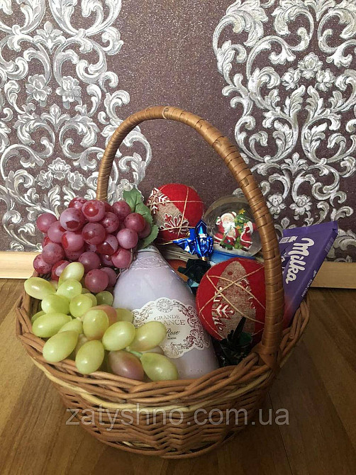 Кошик плетений подарунковий новорічний Київ - фото 1