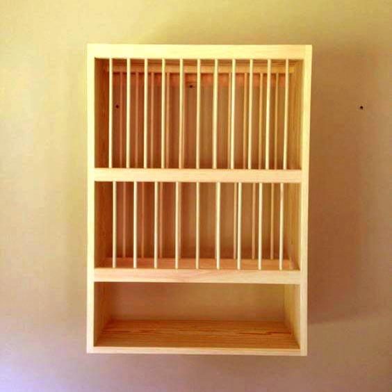 Полка для тарелок и блюд 