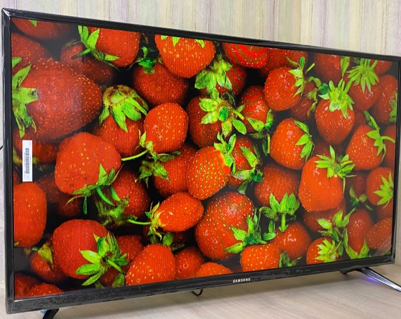 Телевізор Безрамний: 32" Samsung 4K HDR, Smart TV, T2. Харків - фото 4