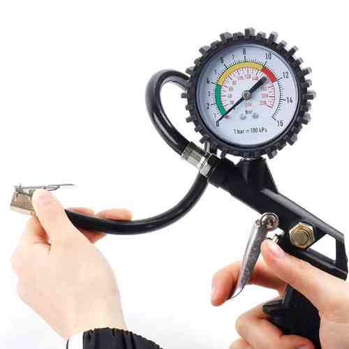 Пістолет для накачування коліс і шин з манометром 0-220 PSI 0-16 Бар компресорний насос авто Київ