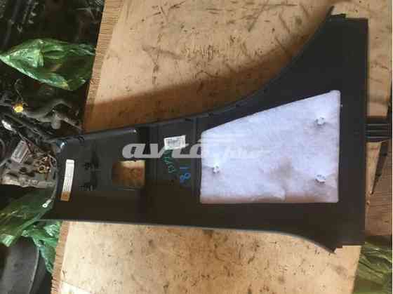 YF60DK2AH Накладка центральної стійки нижня права Jeep Коломия