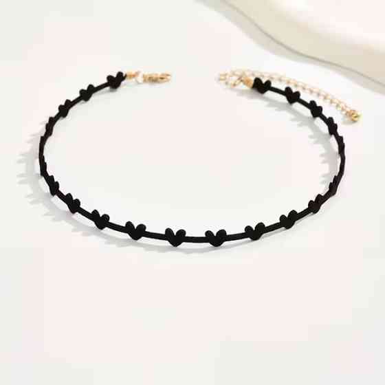 Чокер с черными сердечками – минималистичное ожерелье на шею Киев