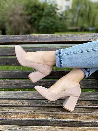 Nivelle Туфлі жіночі NIVELLE пудра натуральна замша каблук 9 см 39р. (1592/8051-8048) Коломия