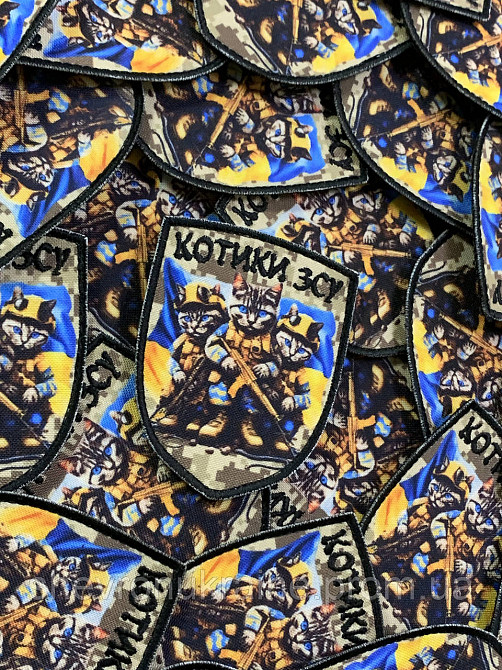 Печатный шеврон КОТИКИ ВСУ (Форма щит. На липучке) Размер 9x7см Киев - изображение 3