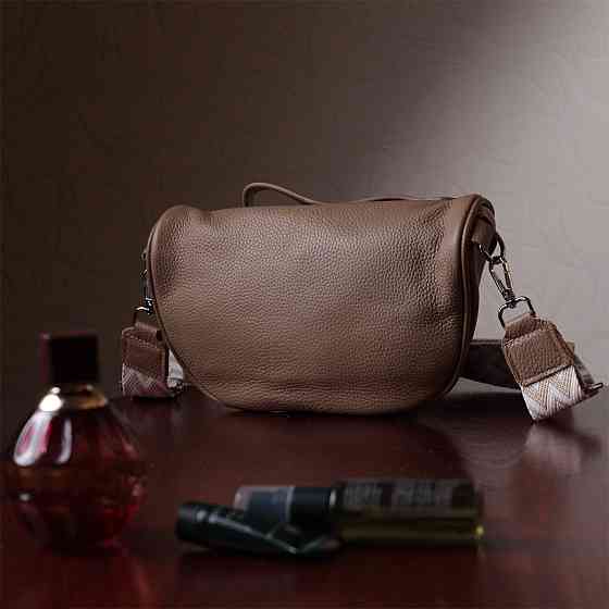 Літня жіноча сумка через плече в класичному кольорі з натуральної шкіри Vintage 22657 Бежева Київ