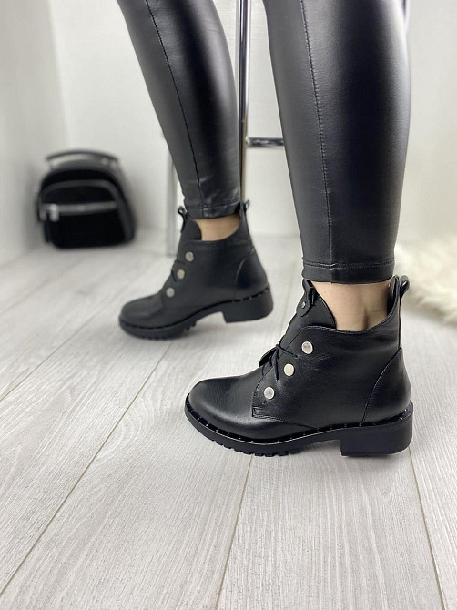 Черевики жіночі D and V чорні натуральна шкіра 36р. висота 13см підошва 1см (2190) Коломыя - изображение 5