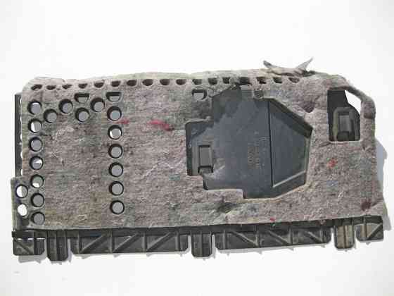 Mercedes-Benz  A2206801039 Права нижня накладка - кришка панелі приладів - торпеди S-Class W220 CL C215 Одеса