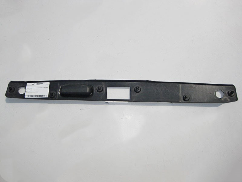 Mercedes-Benz  A2117500193 Внутрішня нижня накладка торця кришки багажника E-Class W211 Одесса - изображение 2