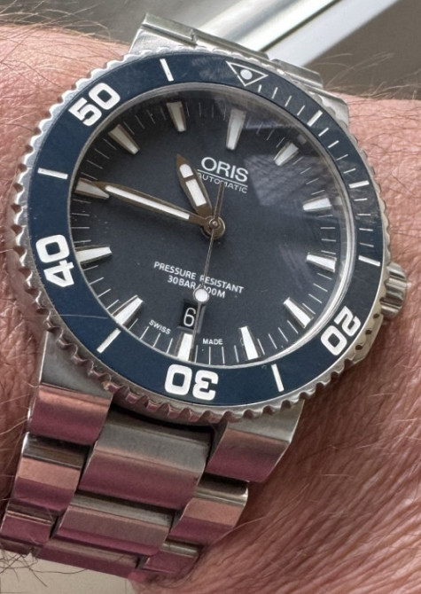 Oris Aquis Date 733 7653 4135  Годинник Oris Харьков - изображение 7