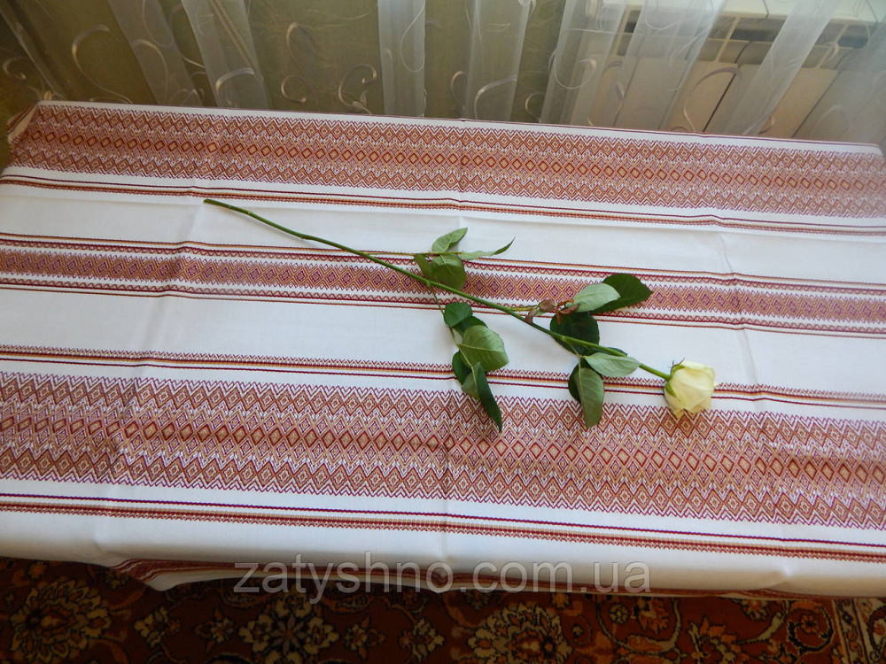 Коричневая скатерть с вышивкой Киев - изображение 4