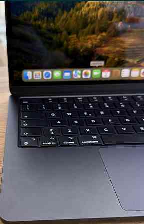 Ноутбук MacBook Air 13.6
