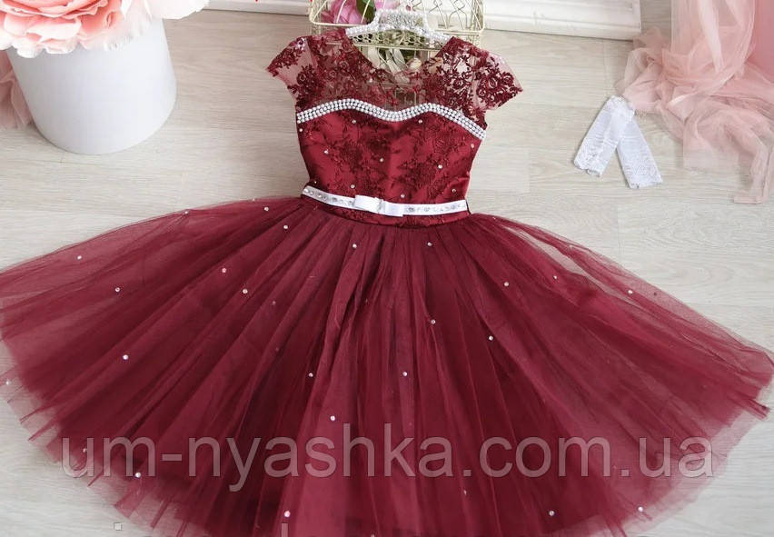 Нарядное платье для девочки 