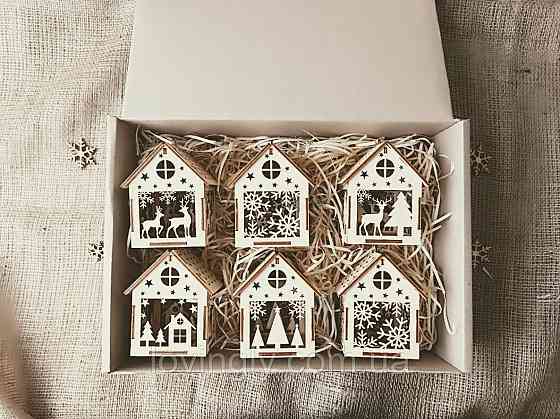 Подарунковий набір з шести будиночків LED підсвітка 10 см Ірпінь