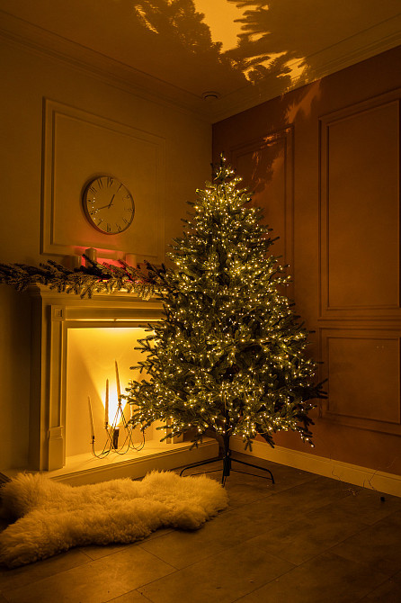 Ялинка штучна 2.1 м Буковинська зелена Київ - фото 3