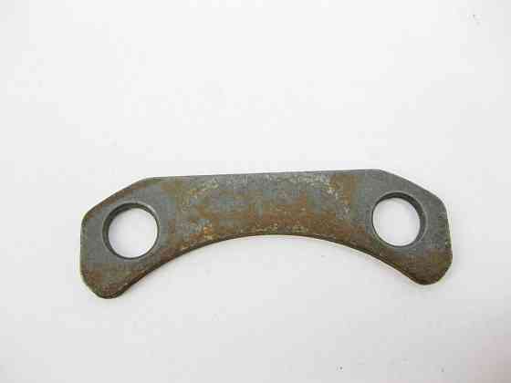 VAG  803407357 Кріпильна пластина кардана 4motion VAG Passat Phaeton Quantum Audi 100200 A4 A6 A8 RS4 RS6 Одесса