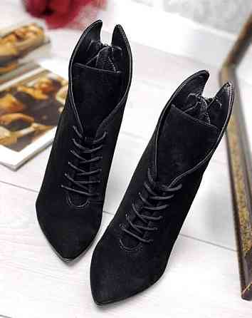 Crisma Черевики жіночі CRISMA чорні замша натуральна каблук 10 см 38р.39р. (2733) Коломыя