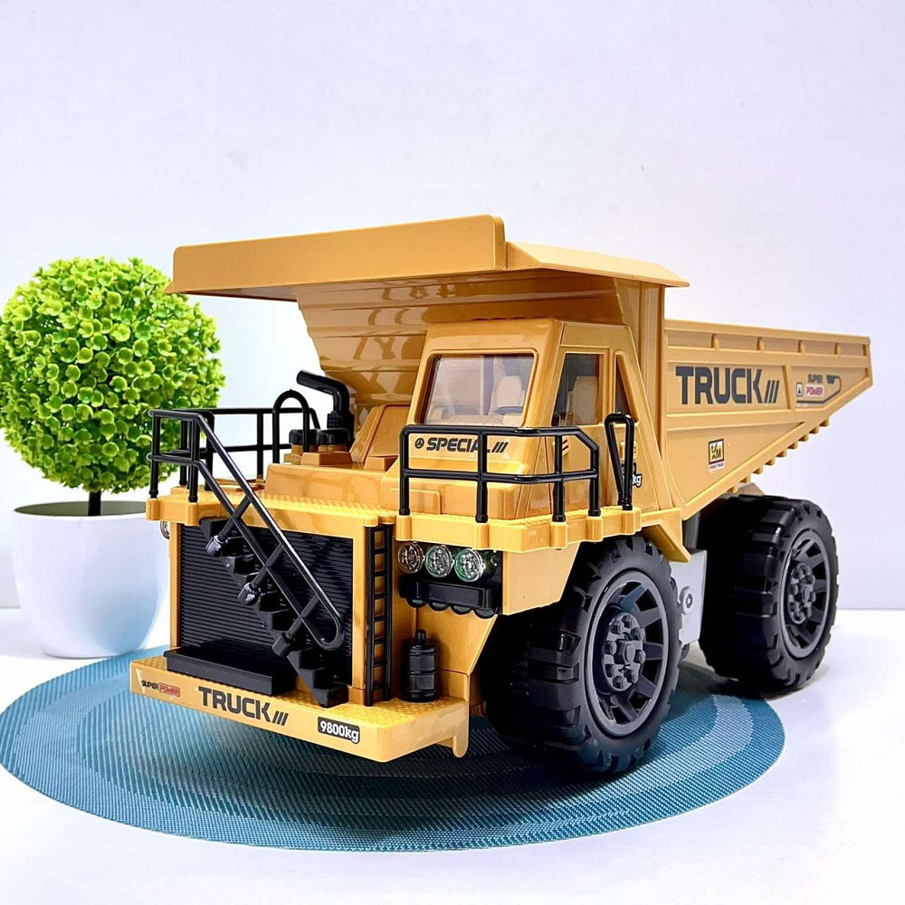 Машина самоскид на радіокеруванні світло звук 46 см Жовтий (XM-6819L) Чернігів - фото 1