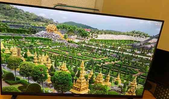 Новый! Телевизор: Samsung 4K , Smart TV 42