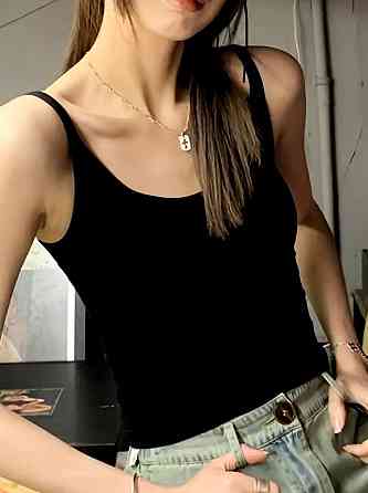 Женская базовая майка на тонких бретелях из вискозы Черный Одесса