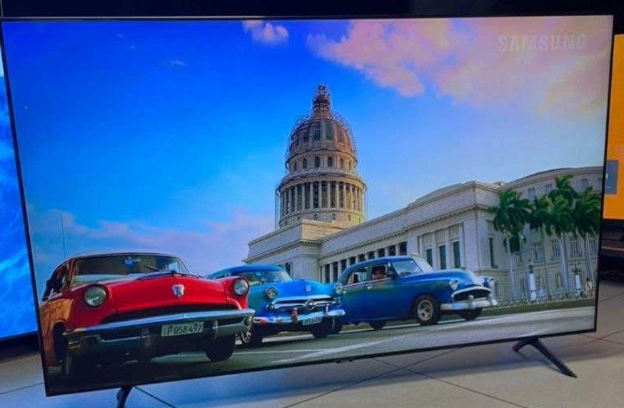 Телевизор Безрамный: 75