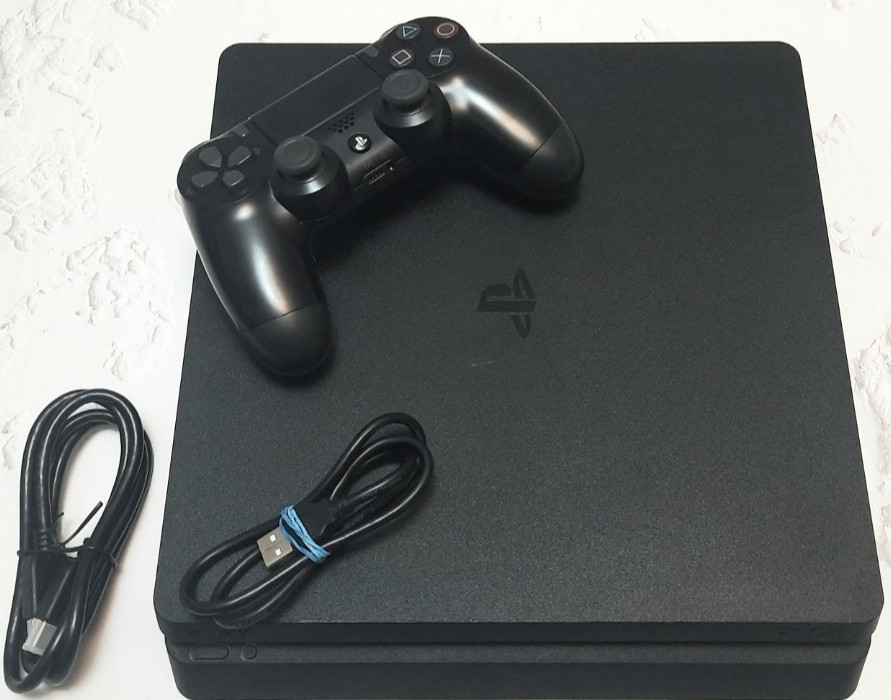 : PlayStation 4 Slim на 1Tb, PS 4+ . Гарантия ! Харьков - изображение 1