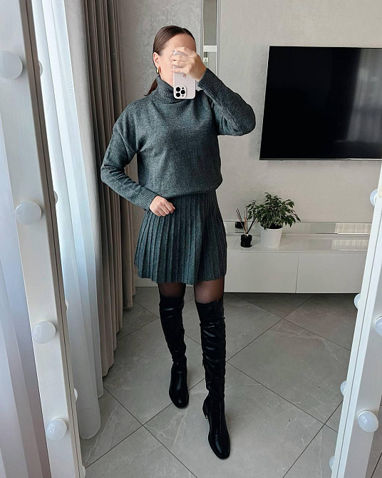 Женский уютный теплый костюм: свитер и юбка мелкая машинная вязка Антрацит Одесса - изображение 2