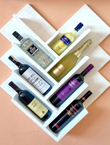 Настенная винная полка 