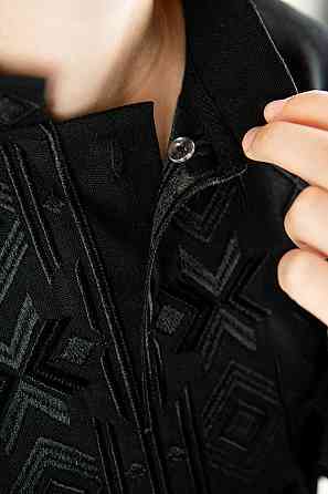 Вишиванка для хлопчиків, лляна, чорна, топ Київ