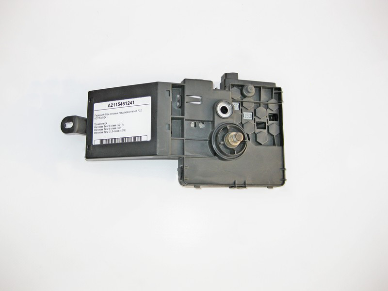 Mercedes-Benz  A2115461241 Передній блок силових запобіжників F32 E-Class CLS C219 Одесса - изображение 1