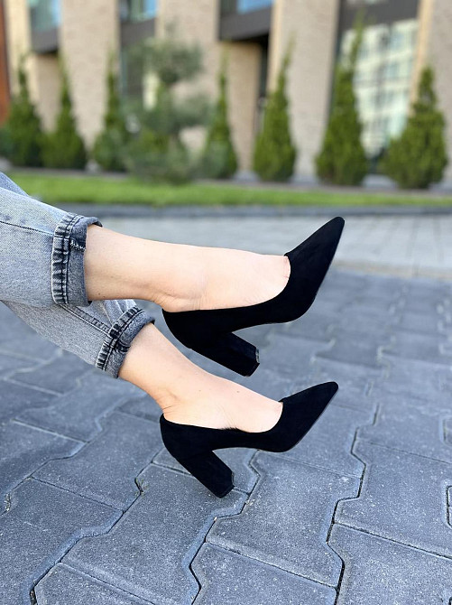 Comer Туфлі жіночі COMER чорні еко-замша 39р. каблук 8см (1971) Коломия - фото 10