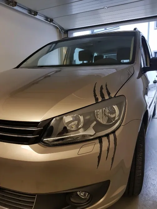 Наклейка на авто-мото в виде Царапины Когтем Белая Светоотражающая , Чёрная Киев - изображение 5