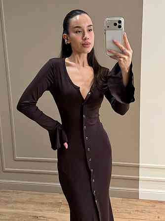 Жіноче стильне елегантне плаття в довжині максі мікродайвінг Шоколад, 44/46 Одеса