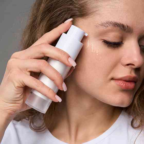 Набір для догляду за сухою та чутливою шкірою восени Autumn Dry Skin Care Hillary Київ