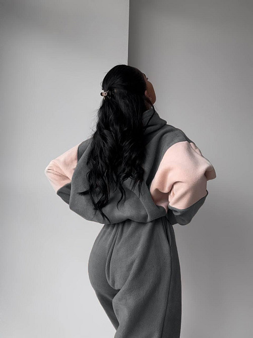 Жіночий теплий костюм з вишивкою Одеса - фото 2