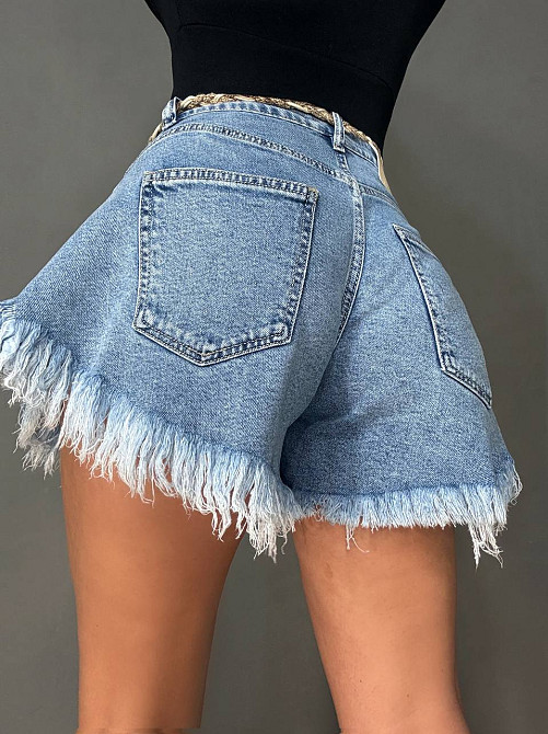 Шорты женские джинсовые Liana 4-036 расклешенные A-силуэт с бахромой и поясом голубые, голубой, 28, 28, 71 см Киев - изображение 5