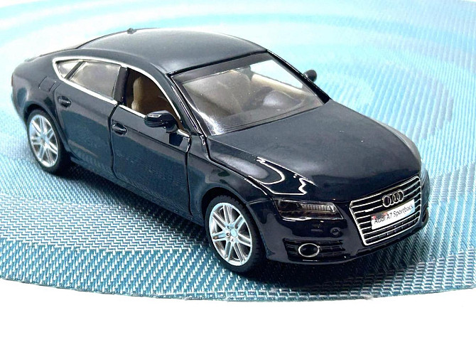 Машина металева Автопром Audi A7 Sportback світло звук відчиняються двері 1:32 Синя (68319) Чернігів - фото 1