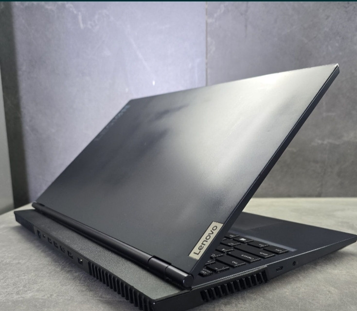 Ігровий Ноутбук Lenovo Legion 5 15ACH6H 82JU00APUS Київ - фото 5