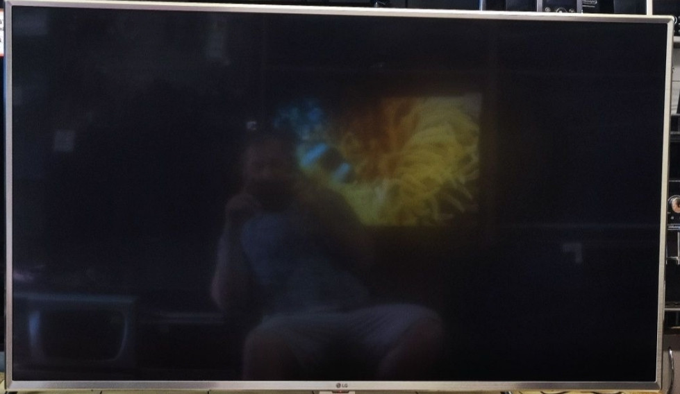 Телевизор LG 49