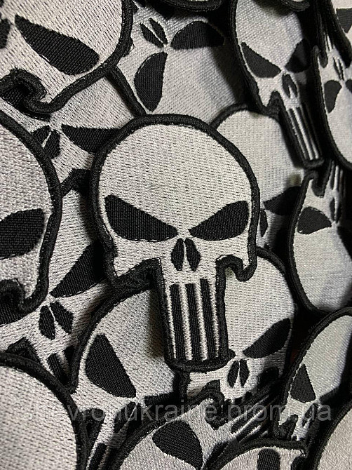 Шеврон Череп карателя. (Форма контурна. На липучке) Размер 7.5x5.3см Киев - изображение 2