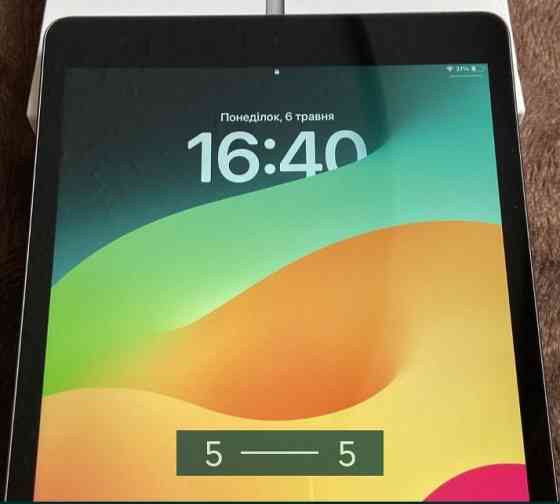 Планшет: Apple iPad Киев