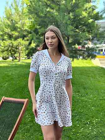 Жіноча міні-сукня з білим комірцем Помаранчеві квіти M-L Харків