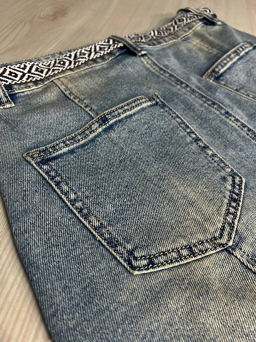 Юбка женская джинсовая Liana 426 средней длины с бахромой и этнопоясом голубая, голубой, 25, 25, 70 см, 97 см Киев - изображение 17