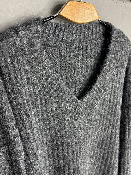 Свитер женский A-N 3321 оверсайз с мысом длинный крупная вязка темно-серый, темно-серый, one size Киев - изображение 16