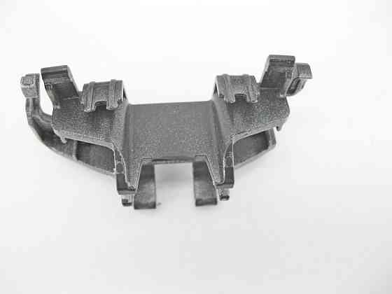 Mercedes-Benz  A2129910098 Кріплення молдингу даху E-Class W212 Одесса