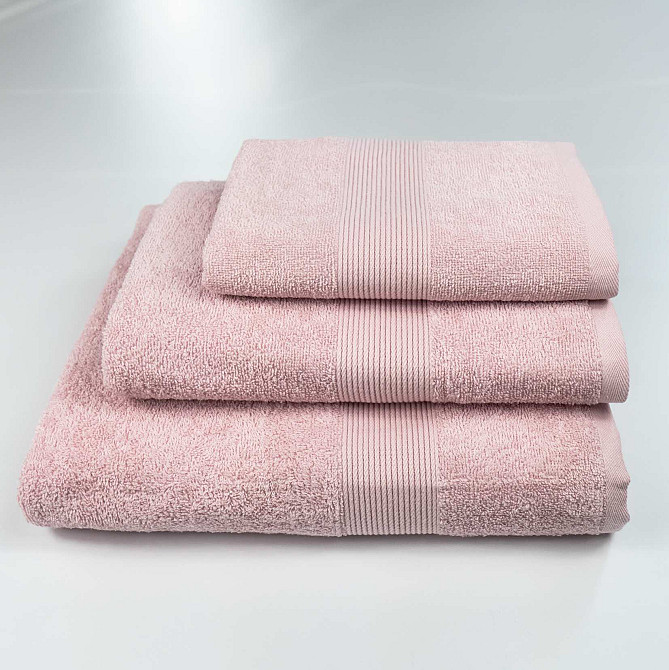 Набір махрових рушників з Бордюром 3шт GM Textile 40х70см, 50х90см, 70х140см 400г/м2 (Рожевий) Суми - фото 1