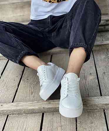 GREMMY Кеди жіночі GREMMY 102 білі (весна-осінь, шкіра натуральна) (4138) лише 39р. Коломия