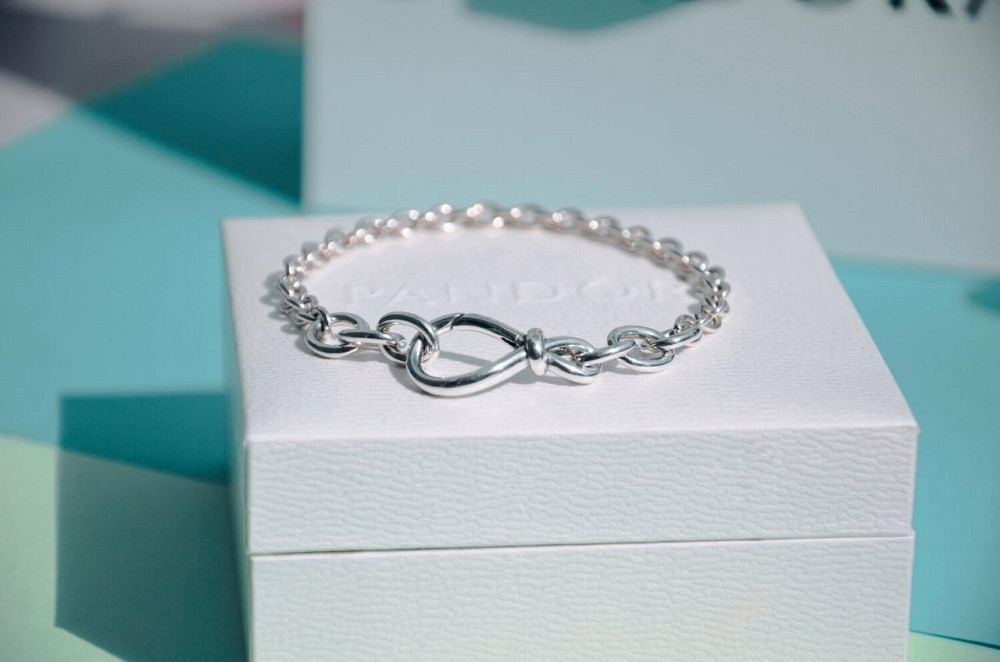 Серебряный браслет для шармов Пандора